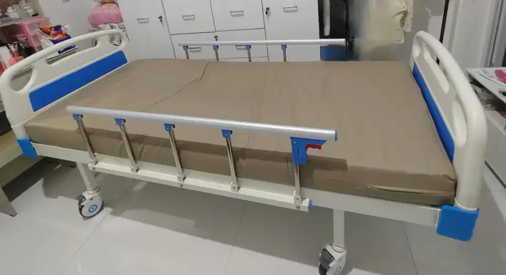 Di Jual Ranjang Rumah Sakit 1 crank