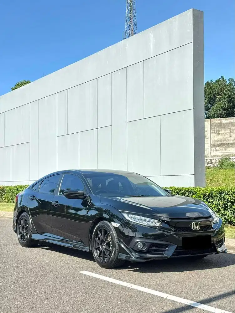Km 30rb!! CIVIC ES PRESTIGE 2018 BERKUALITASS