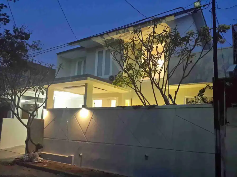 Jual Murah rumah Siap huni di bintaro sektor 9