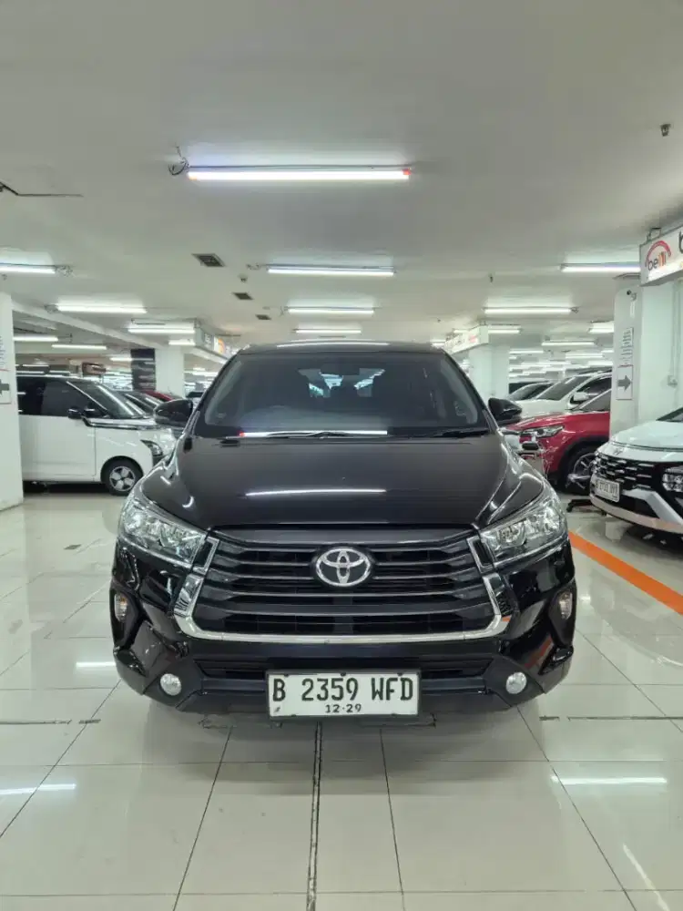 Toyota kijang innova diesel 2024 G at tgn 1 pribadi full ori, low km