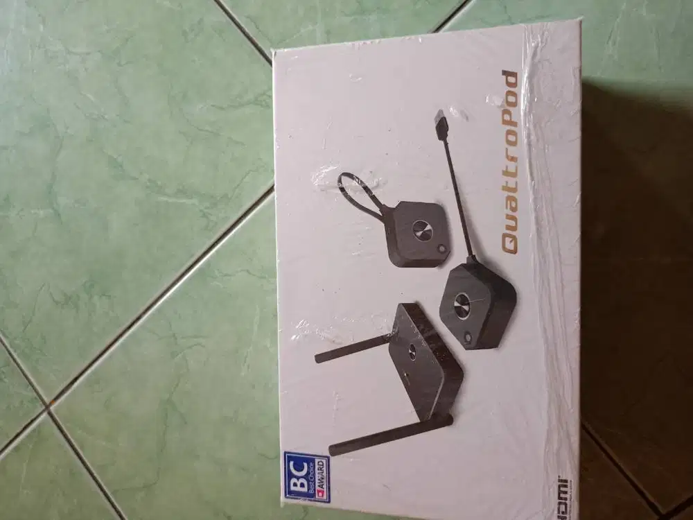 Projector Quatropod NEW