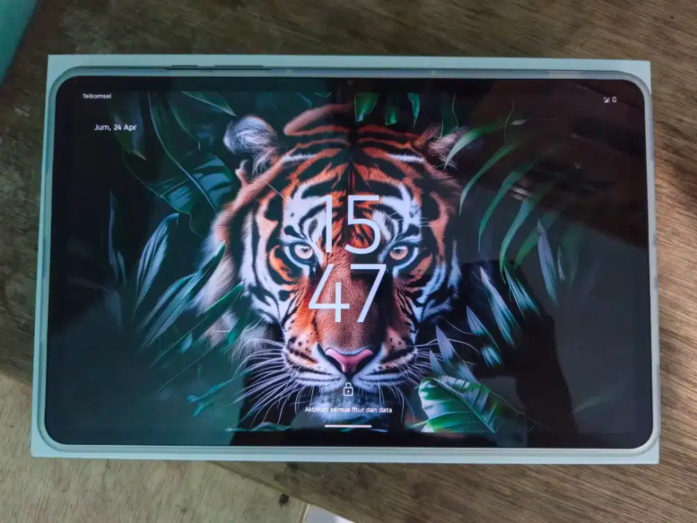 Infinix Xpad 20 Pro 8/256 GB ( like new )