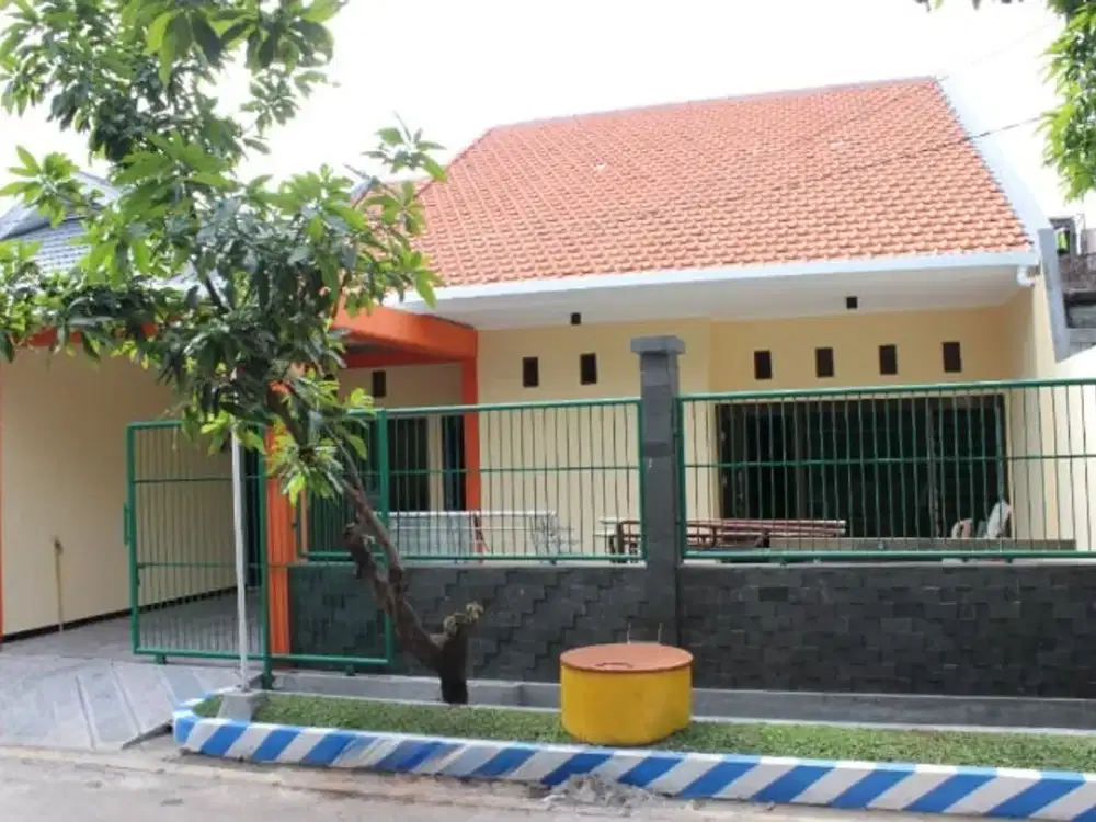 DIJual / Sewa Rumah Siap Huni, Jl. Bratang Binangun 5A, Surabaya
