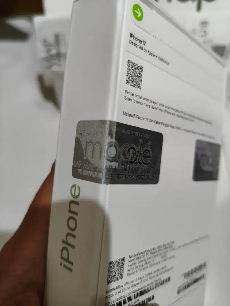 Iphone 17 256GB Hijau Sage Digimap ( Segel Green Peel )