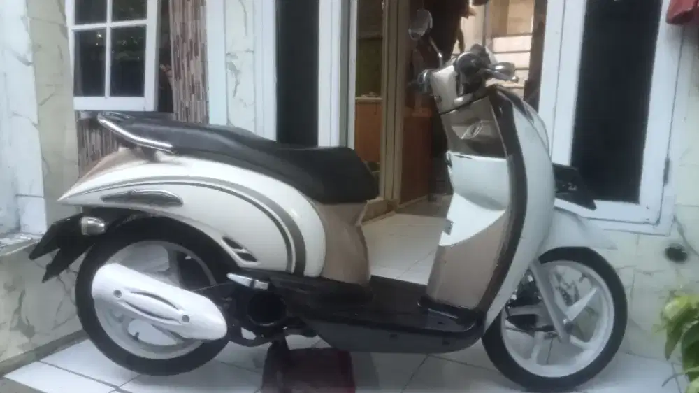 Honda scoopy 2011 surat lengkap pajak hidup