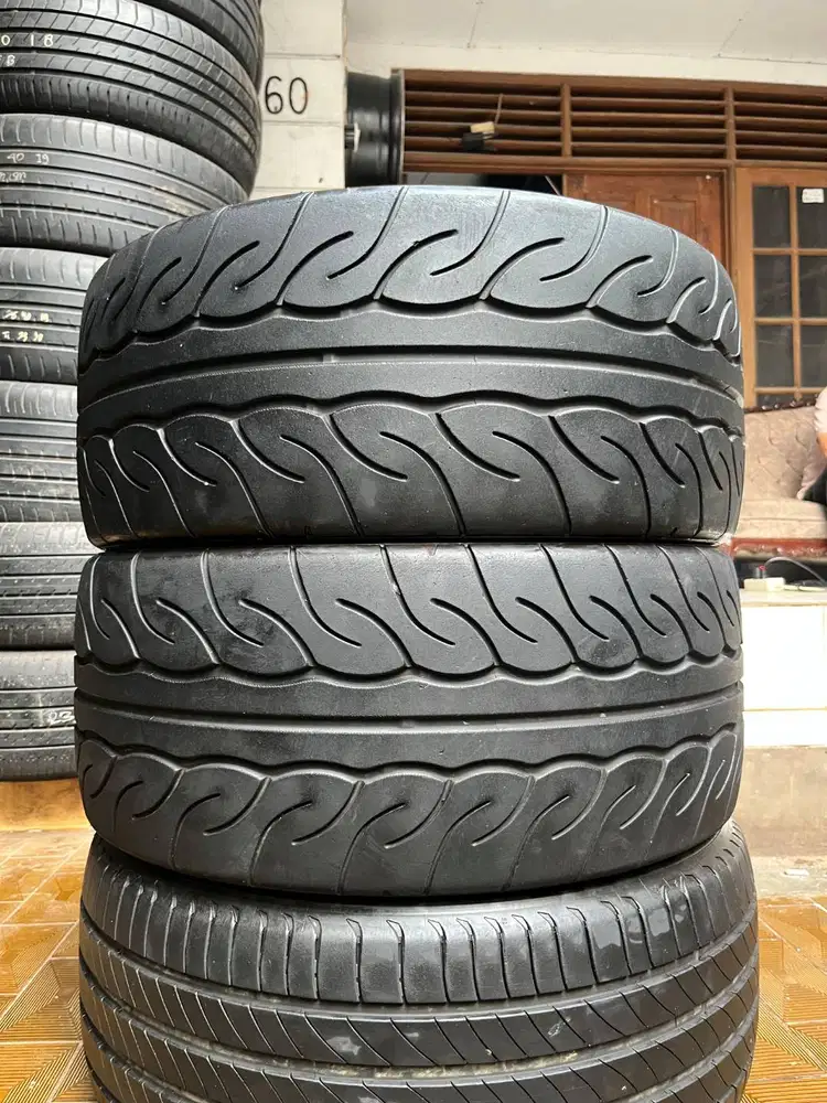 Ban Yokohama Advan Neova  235 35 r19  2Pcs