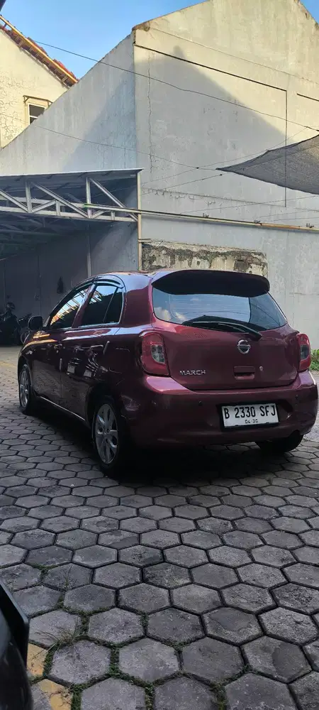 Nissan March 2015 Bensin