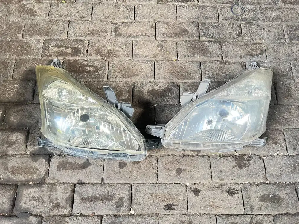 Headlamp Lampu Depan Toyota Daihatsu All New Avanza Xenia