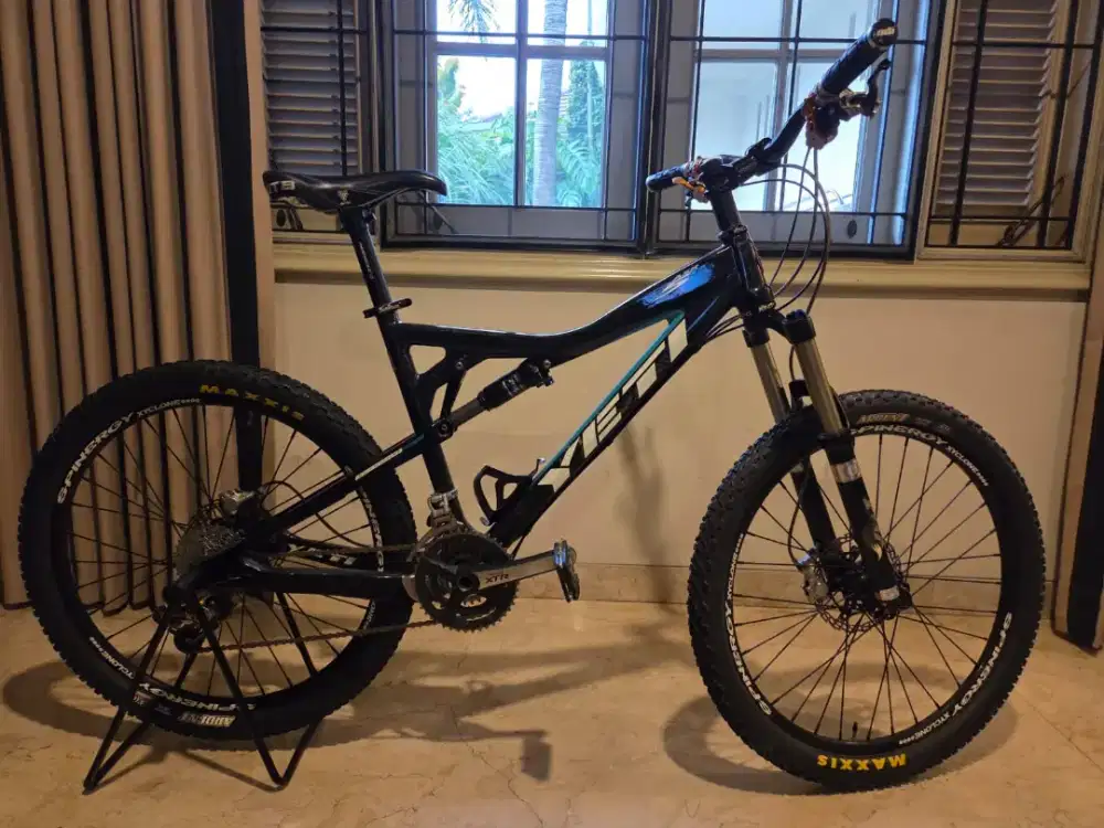 Sepeda MTB yeti asr 5 carbon