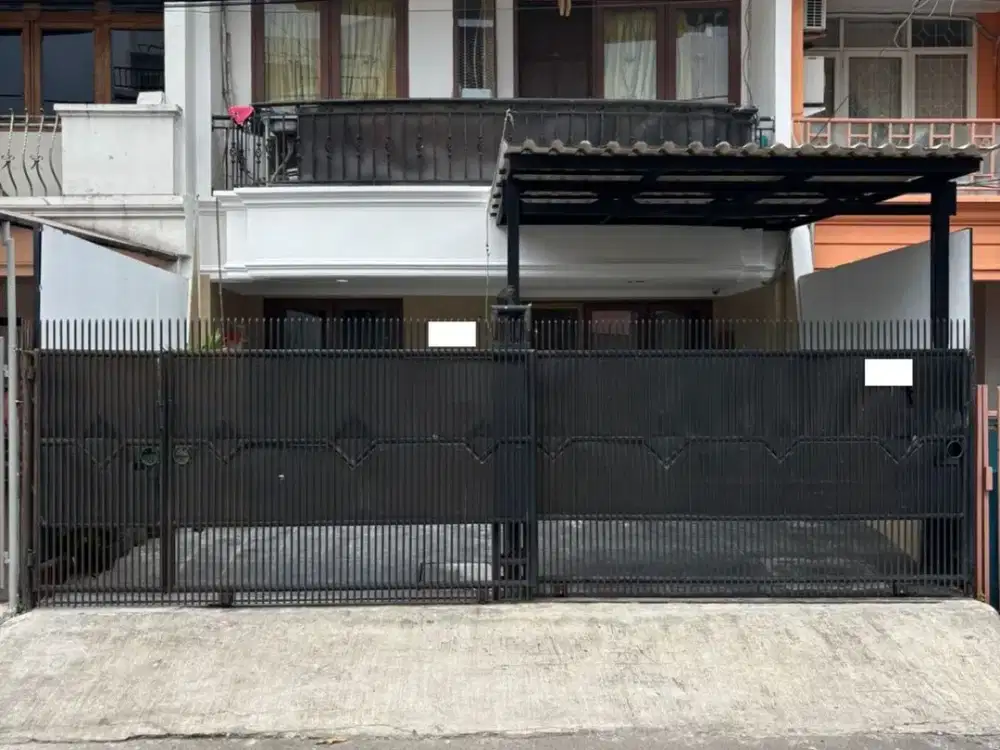 Ss.3766 - Murah !! Dijual Rumah Siap Huni 6x17 Minimalis Hadap Timur di Janur Asri