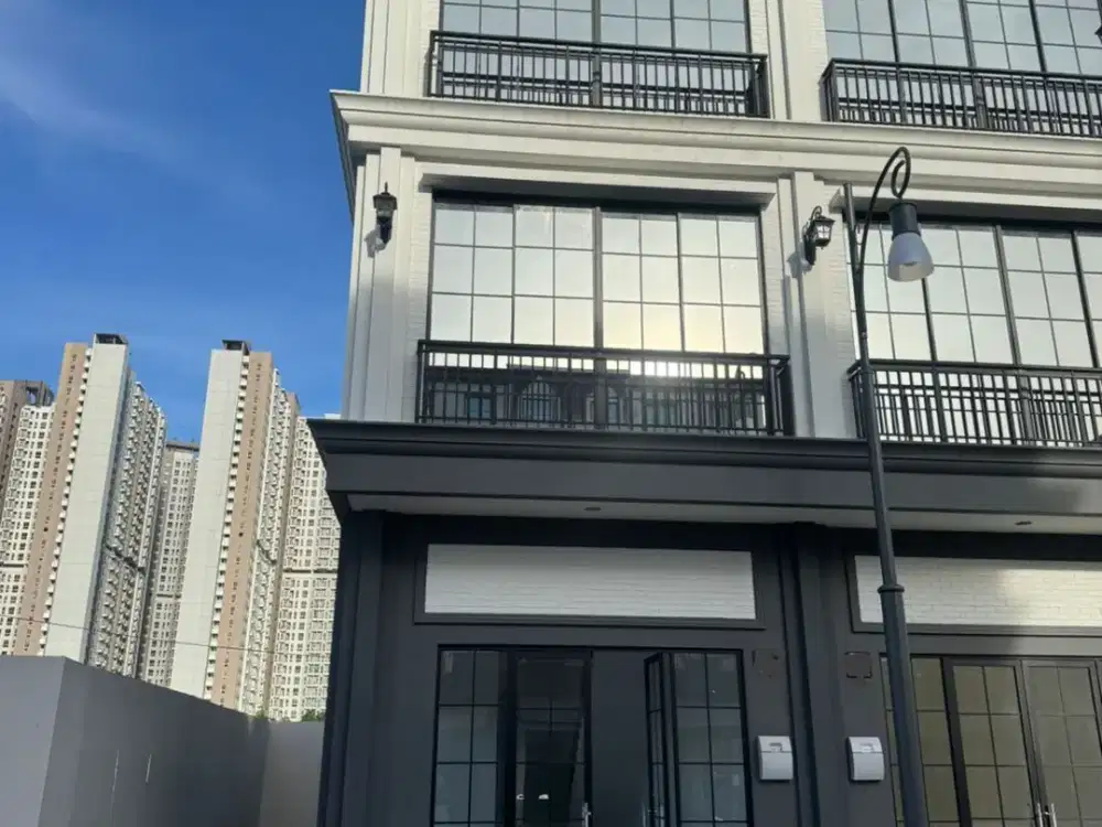 Di Sewakan Rukan Harvard Edu City Pik 2 4,5x12,5HOEK Brand New