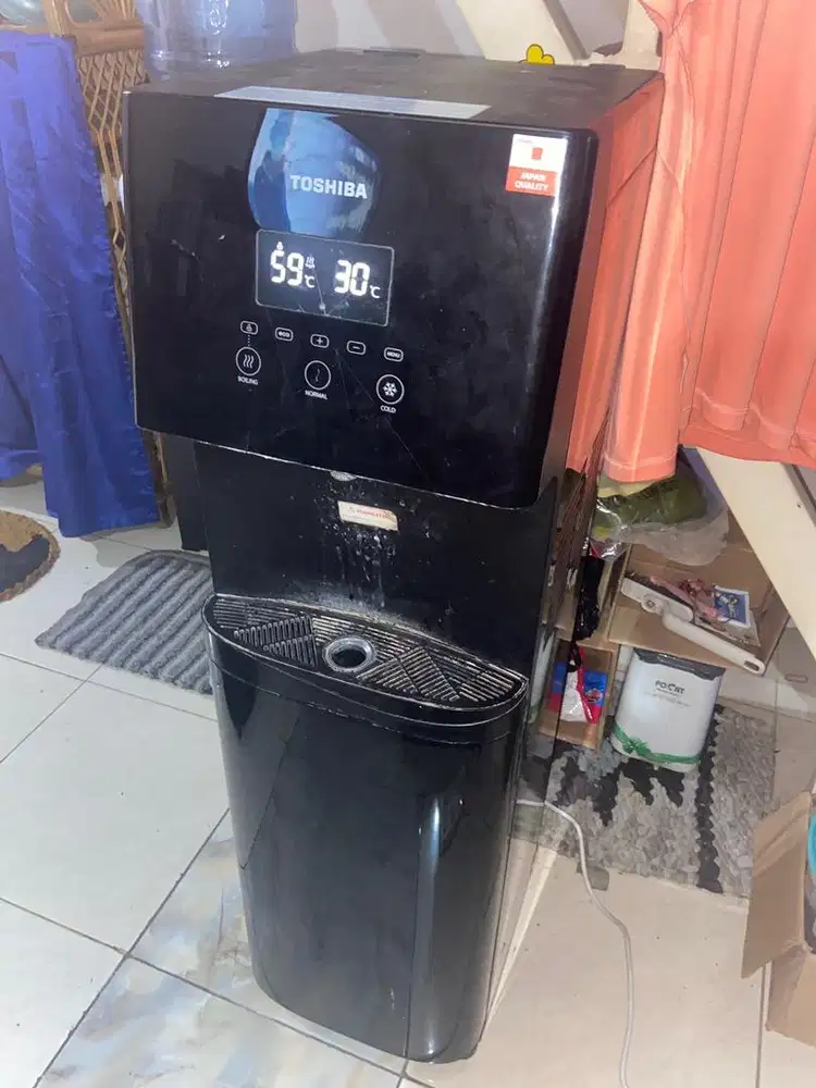 dispenser toshiba tabung bawah