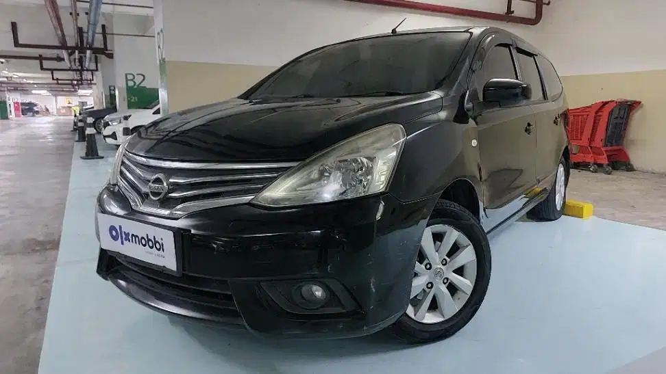 DP MURAH Nissan Grand livina 1.5 XV Bensin-AT 2016 Hitam CAEDD