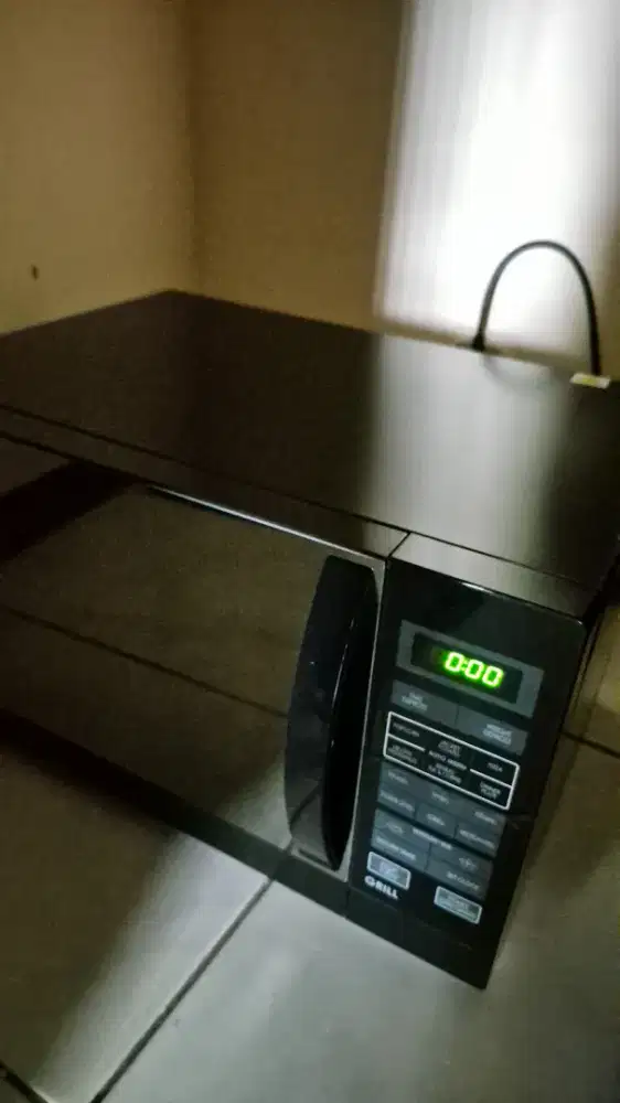 Microwave SHARP R-728(K)-IN