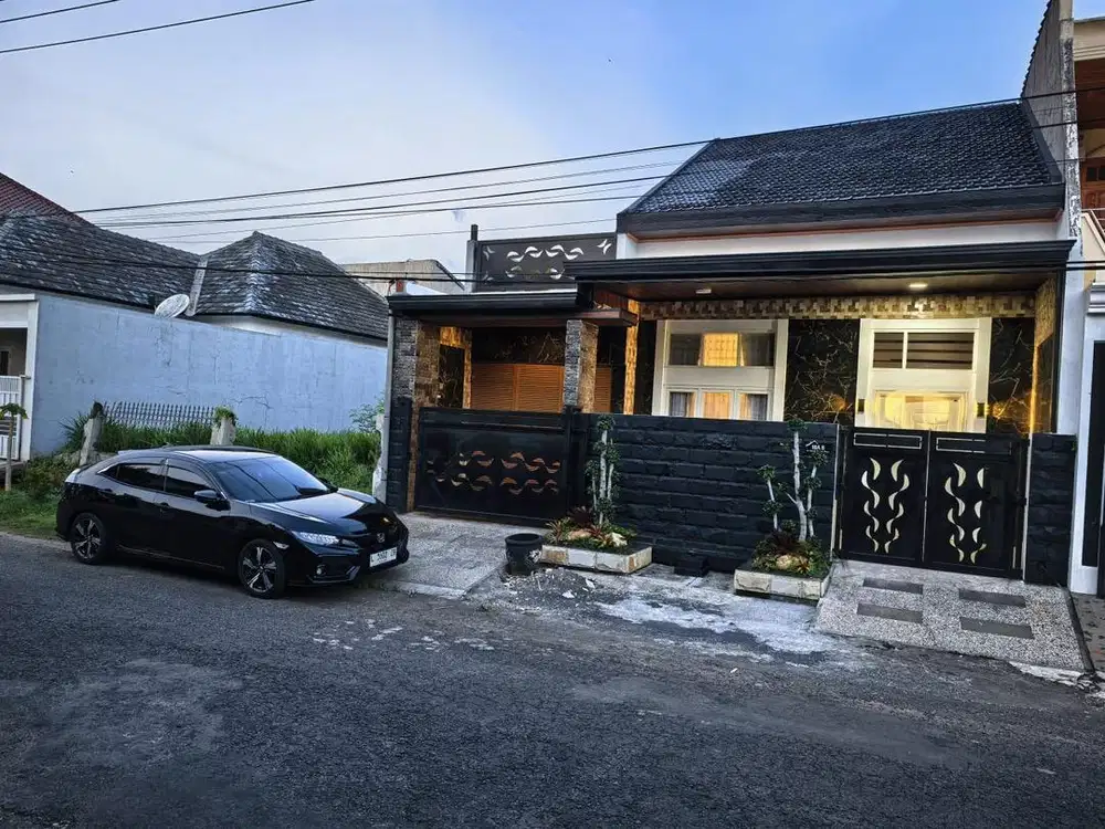 Rumah Bagus ajibb di sawojajar 2