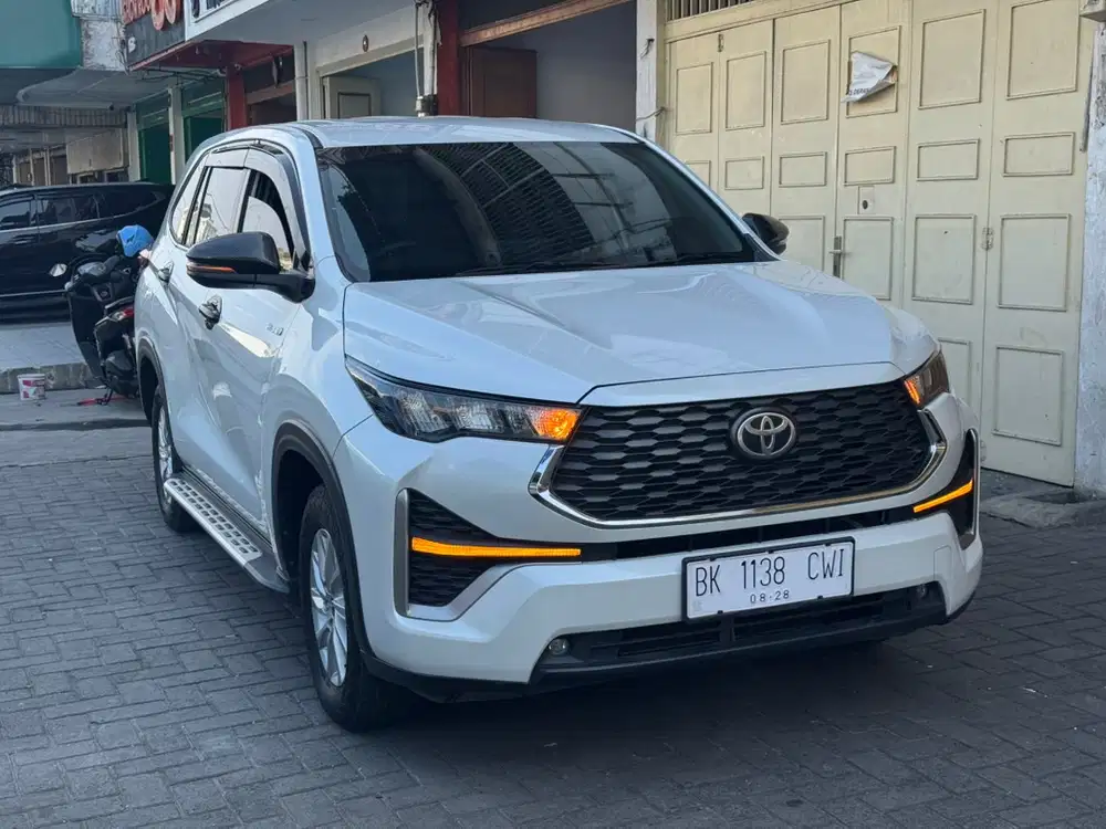 Toyota Kijang Innova 2023 Hybrid