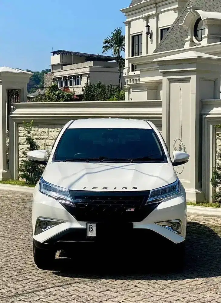 Daihatsu Terios X Deluxe 2023 AT