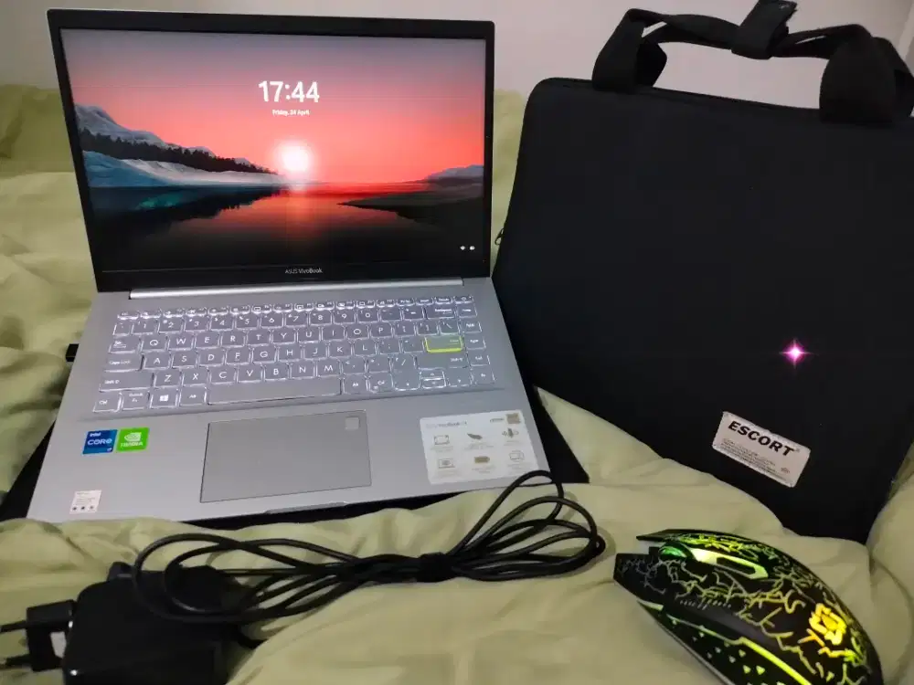 Asus Vivobook 14 Core i7