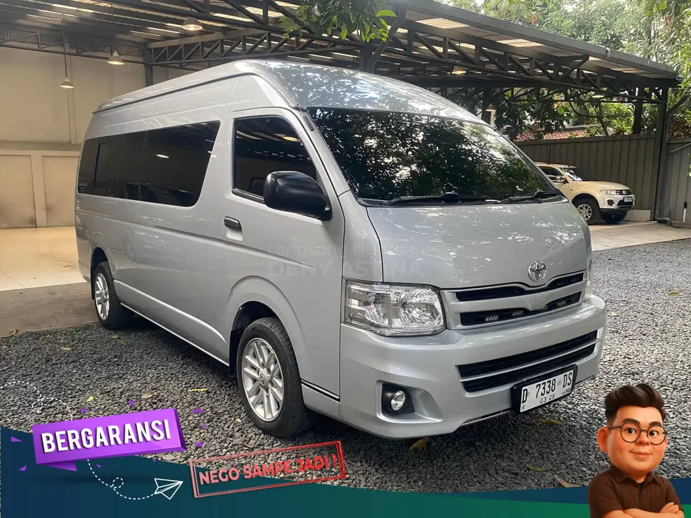 Toyota Hiace 2.5 Luxury 2012 istimewa KM rendah