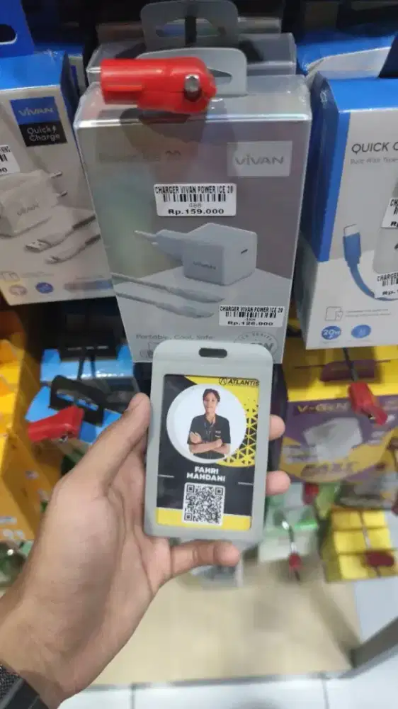 CHARGER VIVAN POWER ICE 20