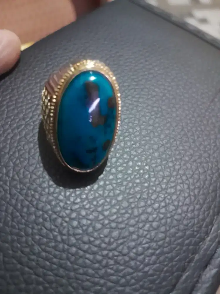 Di jual batu bacan doko totol ring titanium minat wa aja