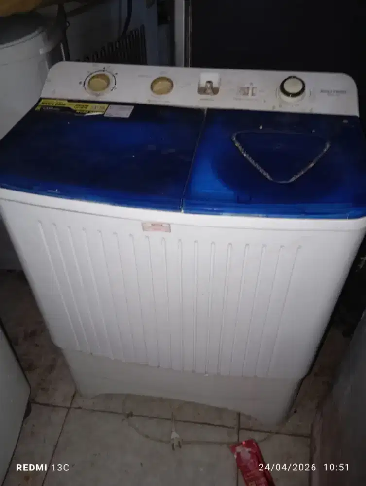 Mesin cuci Polytron siap pakai