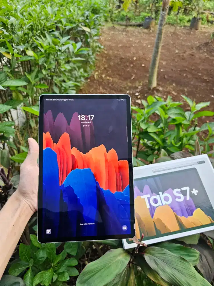 Samsung tab S7+ 12/256gb