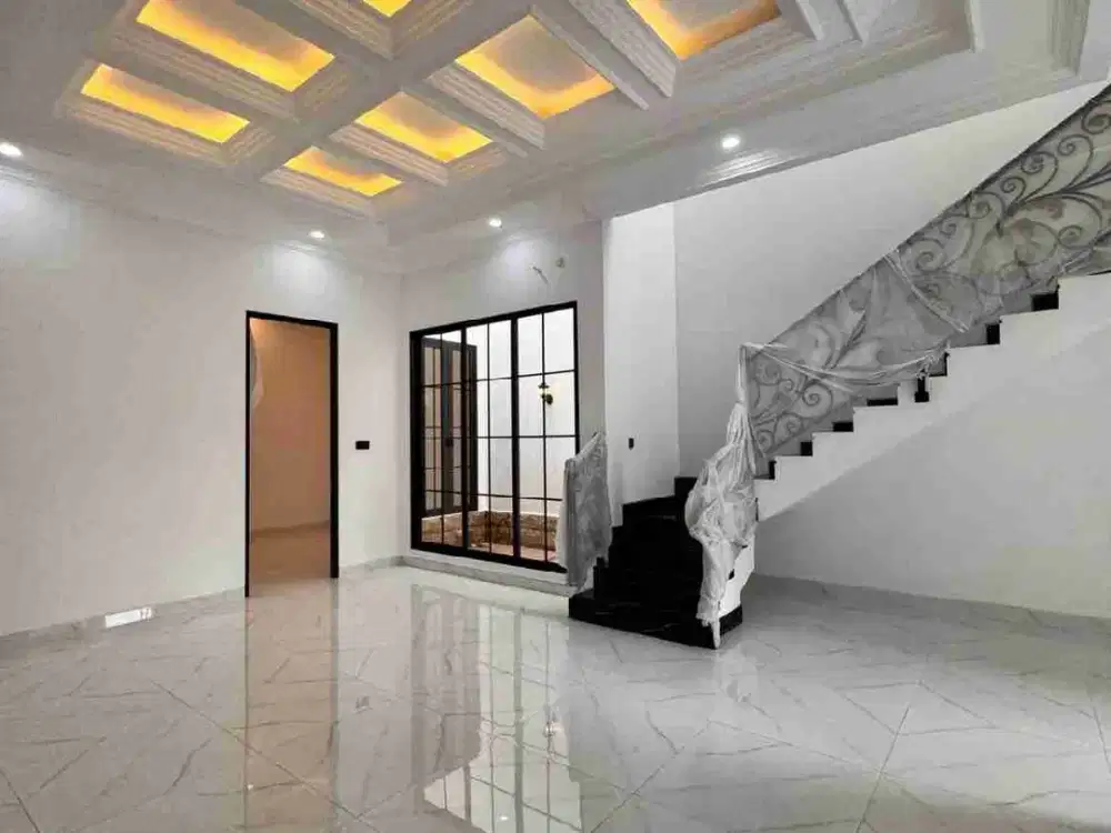 Babatan Pantai NEW American Classic Mewah 2 lantai dekat Galaxy Mall, Mulyosari, Kenjeran