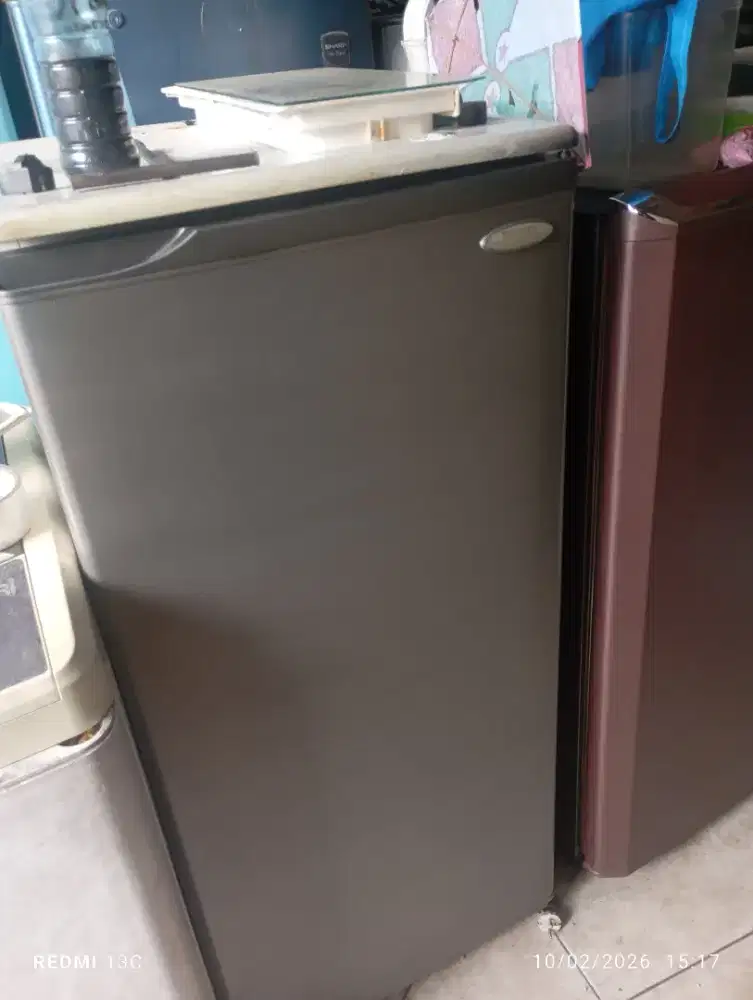 Kulkas satu pintu siap pakai