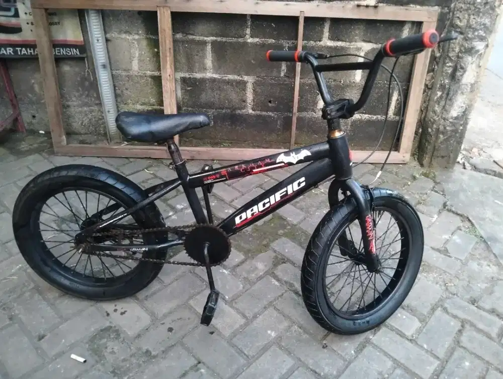 Jual BMX pacific badman 18 in usia 678 th