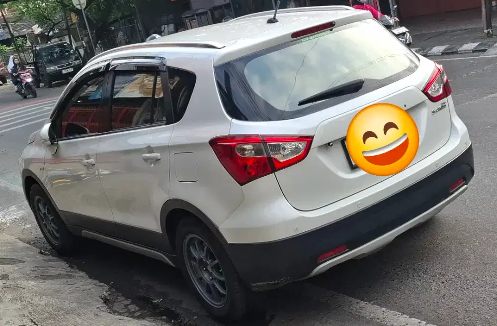 Dijual mobil Suzuki SX4 SCross