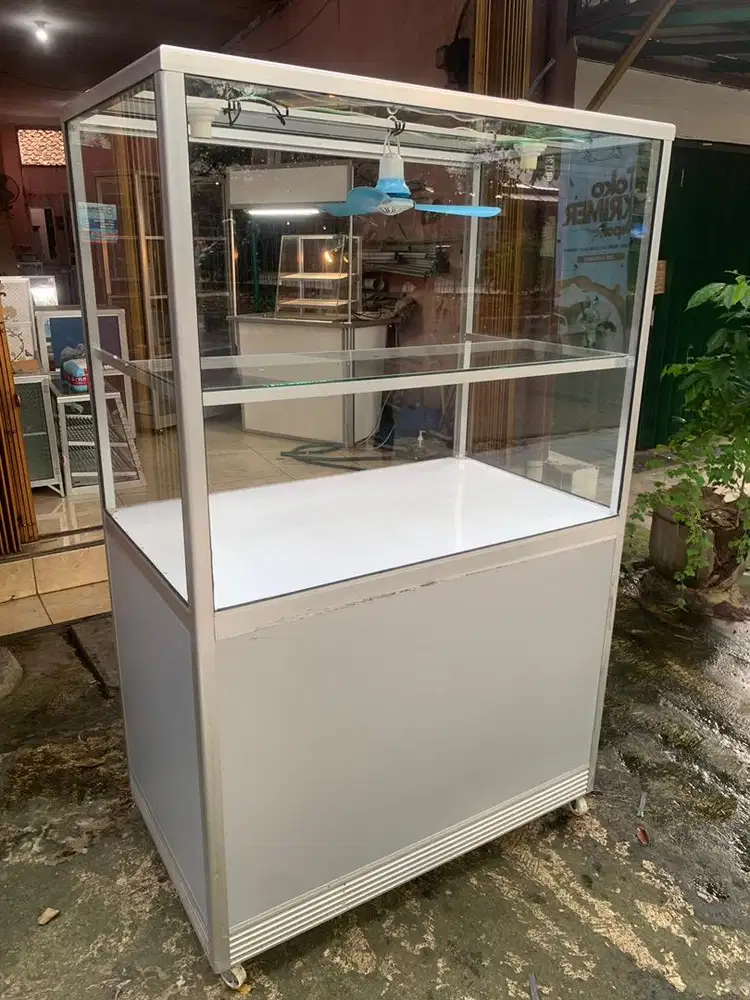 Etalase gerobak alumunium bekas 100cm