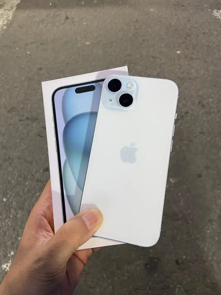 IPHONE 15 128gb all operator mulus like new