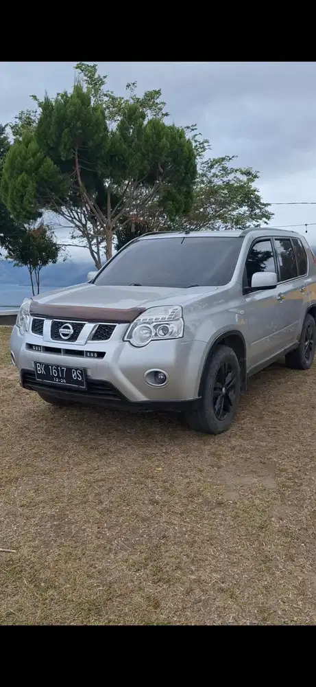 Nissan X-Trail 2012 Bensin