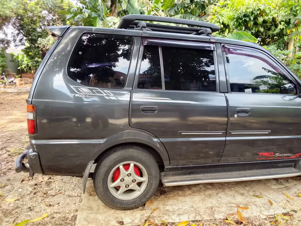 Toyota Kijang 1999 Bensin