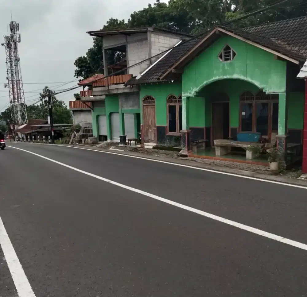 Disewakan rumah jln Patuk-Dlingo Brambang Pengkok
