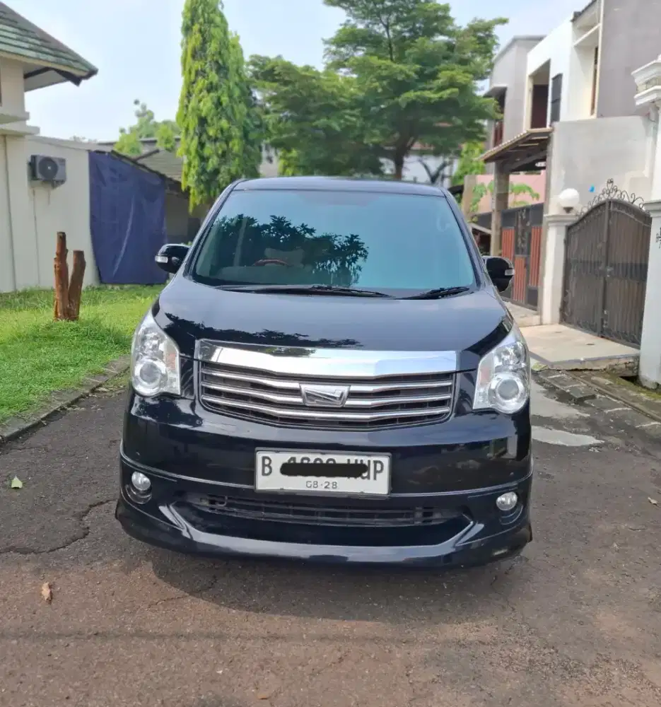 Toyota Nav1 V Limited AT 2015