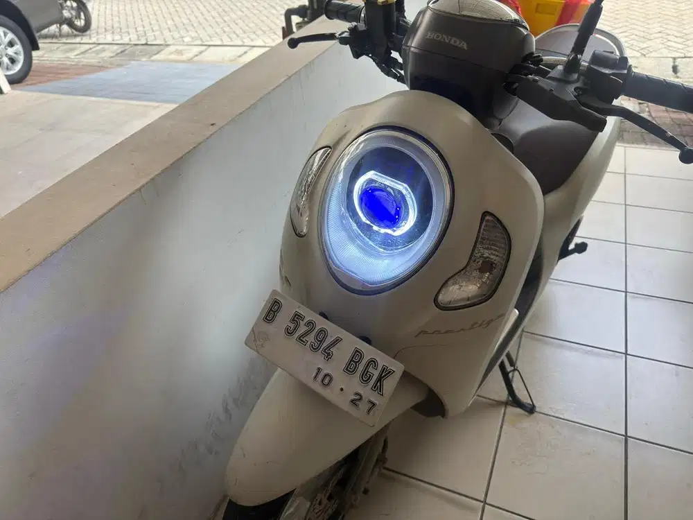 Honda scoopy prestige 2022 kilometer 11 rb