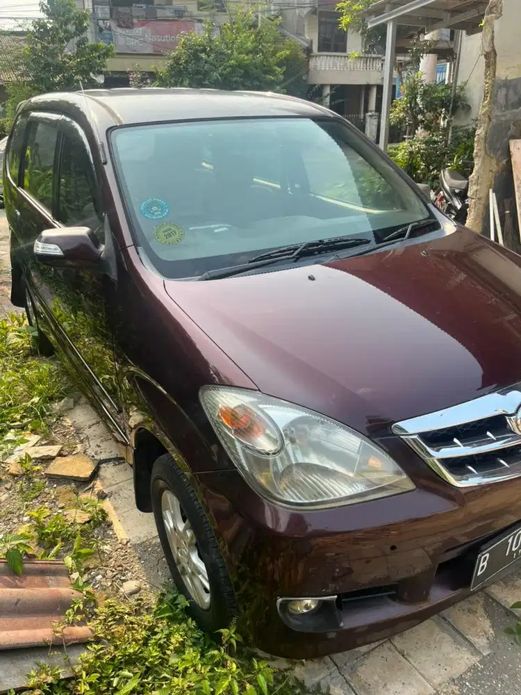 Daihatsu Xenia 2010 Bensin