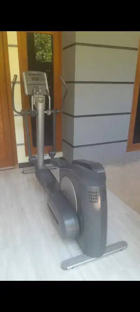 Crostrainer life fitness