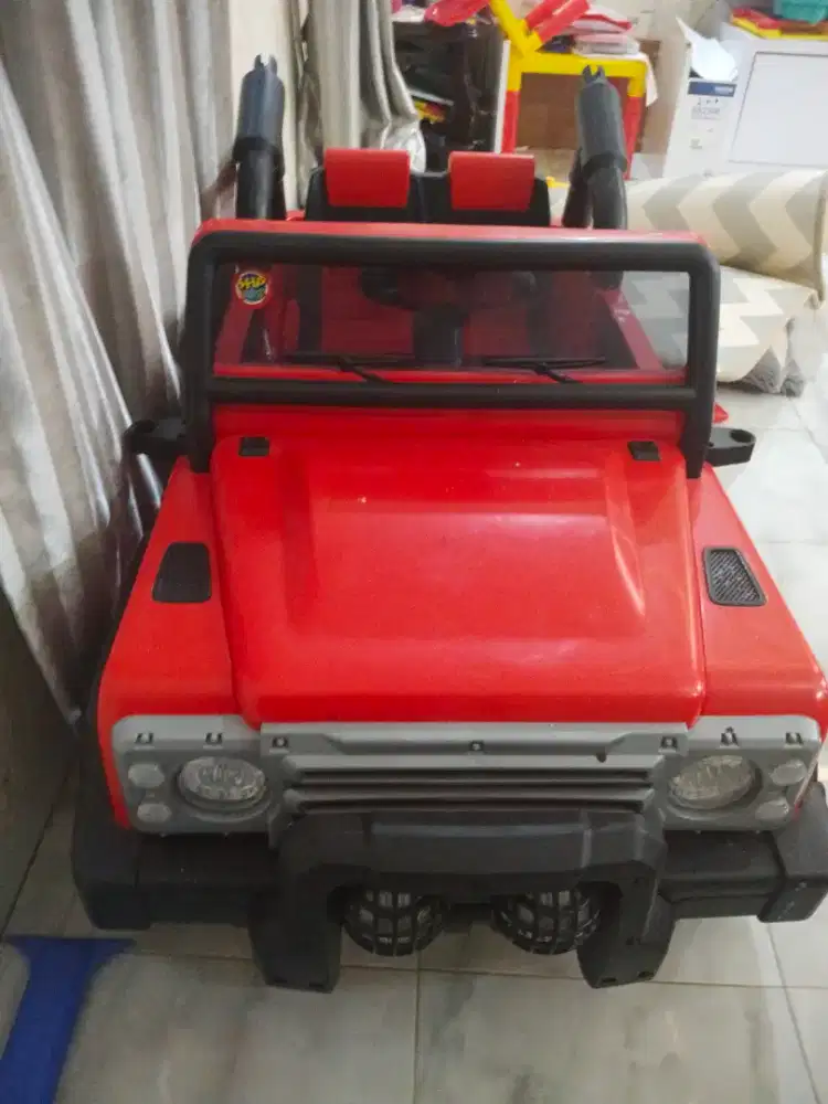 Mainan mobil anak anak