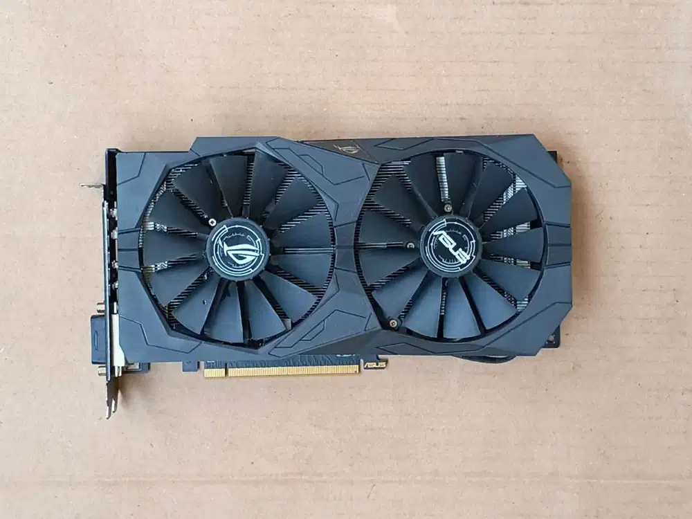 VGA ASUS ROG STRIX-RX570 4GB DDR5