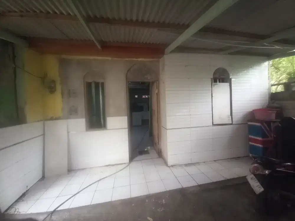 Di jual rumah keluarga