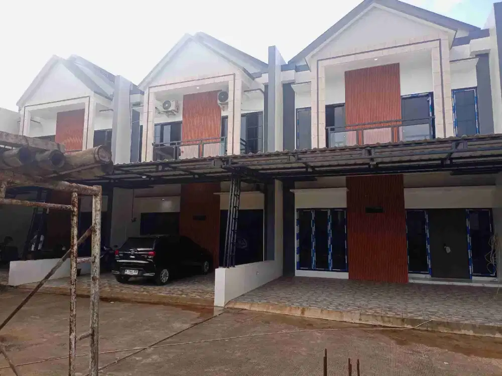 Rumah cluster mewah lokasi strategis dekat tol Setu unit siap huni Cilangkap dekat mabes