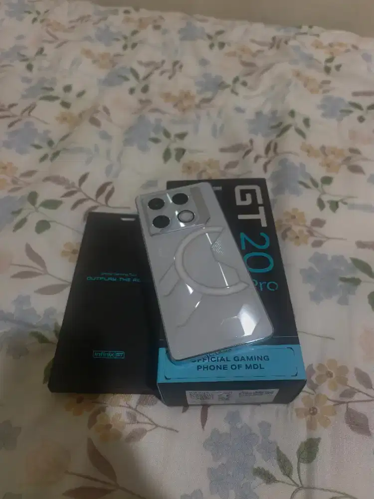 Infinix GT 20 Pro 8/256 Silver
