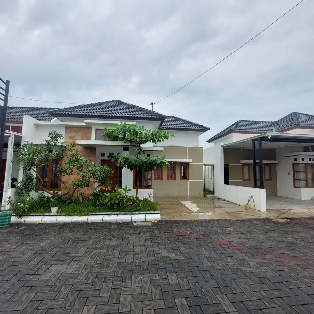 Disewakan Rumah di Perumahan Safira Kartasura