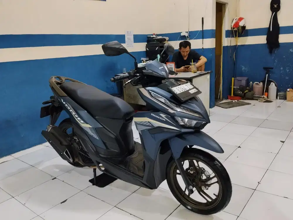 Forsale Honda Vario led new Gen2 matte blue 125cc 2022
