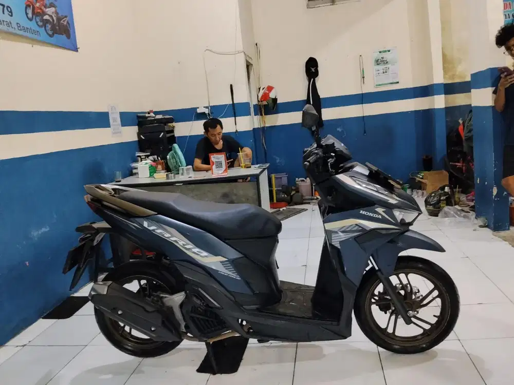 Forsale Honda Vario led new Gen2 matte blue 125cc 2022