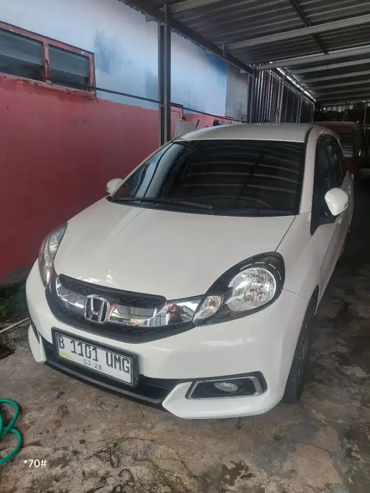 Honda mobilio prestige th 2014 AT