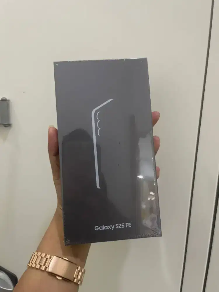 SAMSUNG S25 FE 8/256